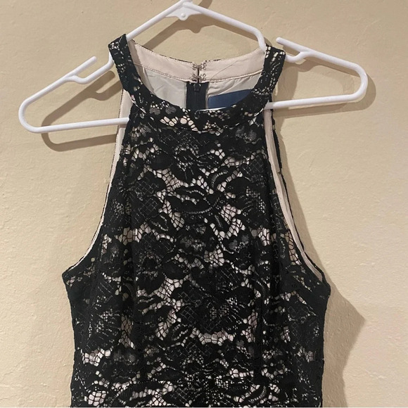NWT ModCloth A Night Like This Black White Lace Halter Formal Maxi Dress Size 8 - Picture 5 of 15